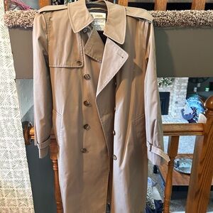 London Fog Women's Classic Beige Trench Coat